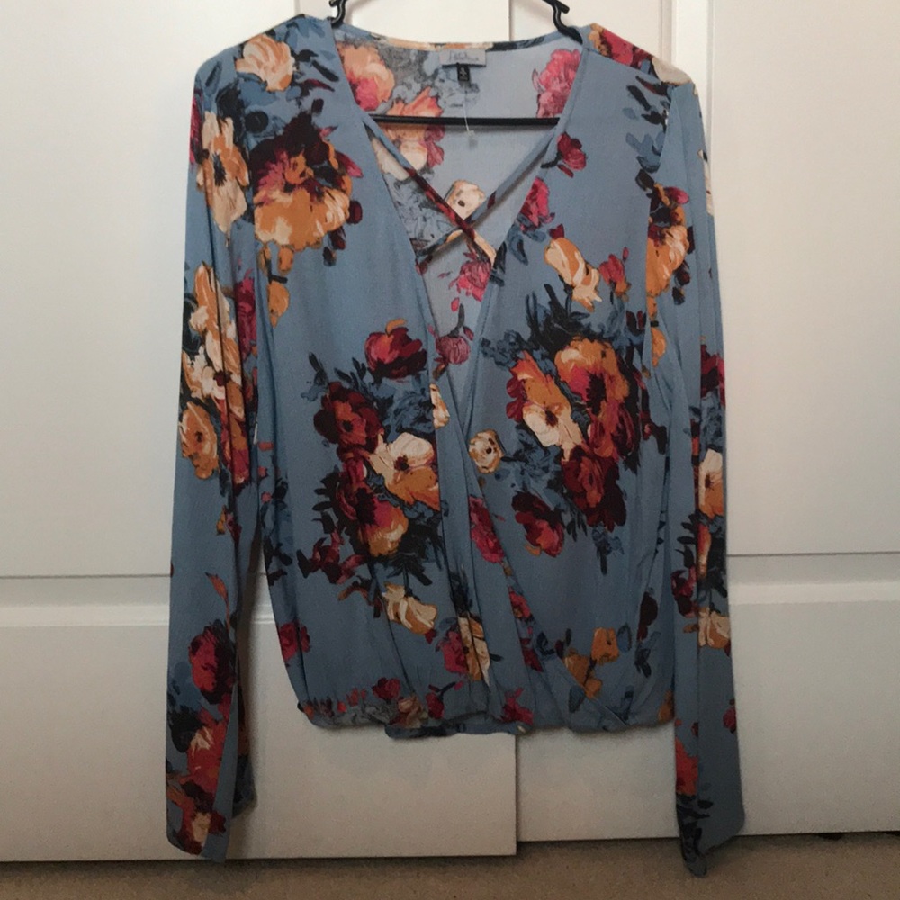 Floral bell sleeve top